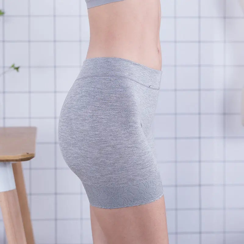 Three-point leggings null