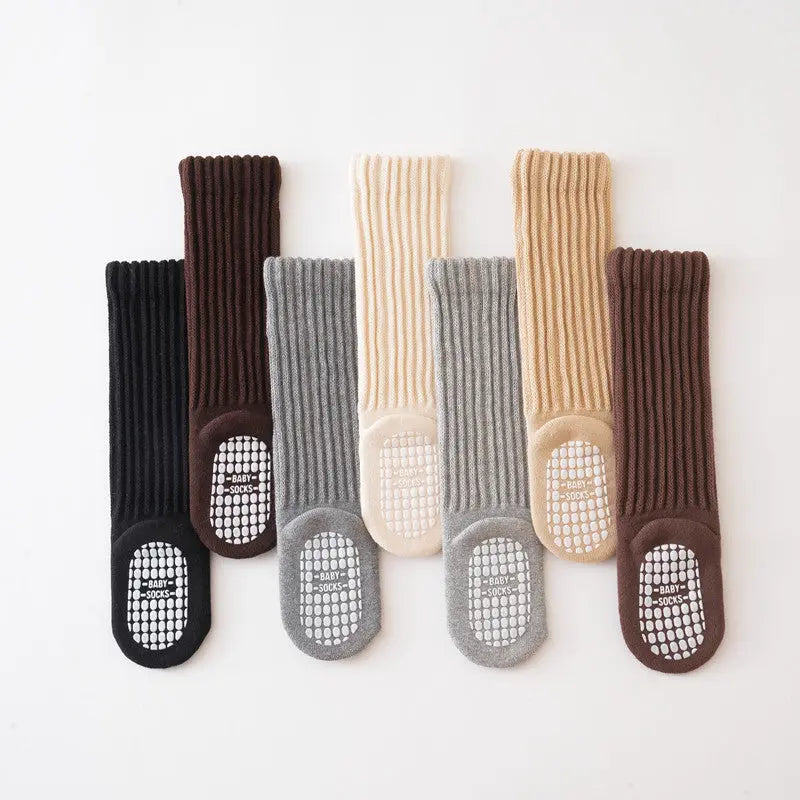 Autumn baby socks null