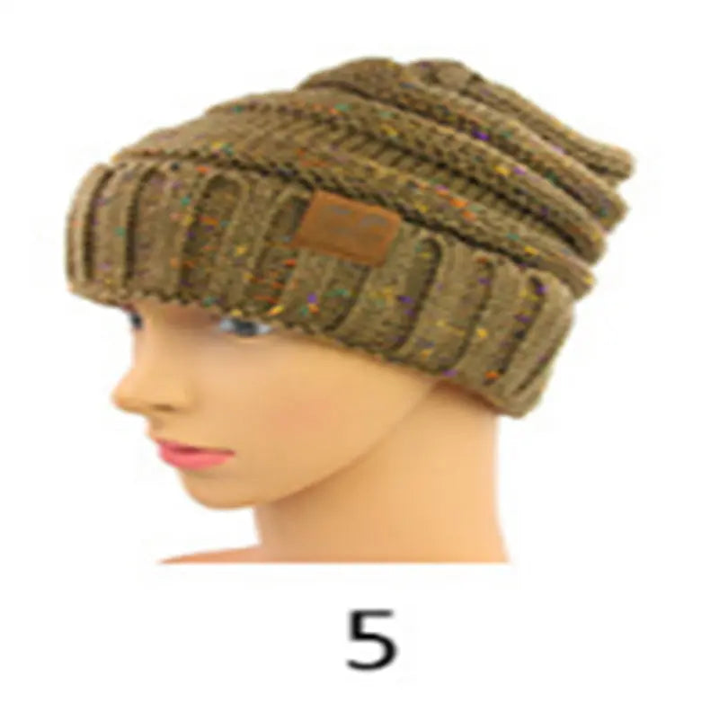 Unisex Outdoor Labeled Knitted Hat null